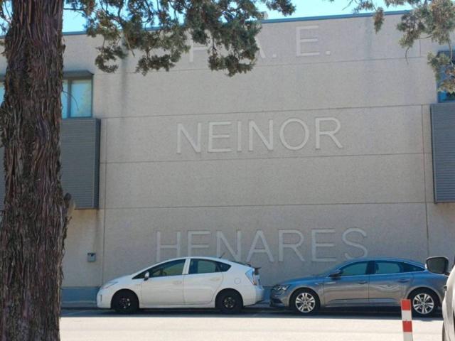 Nave industrial en venta en Meco photo 0