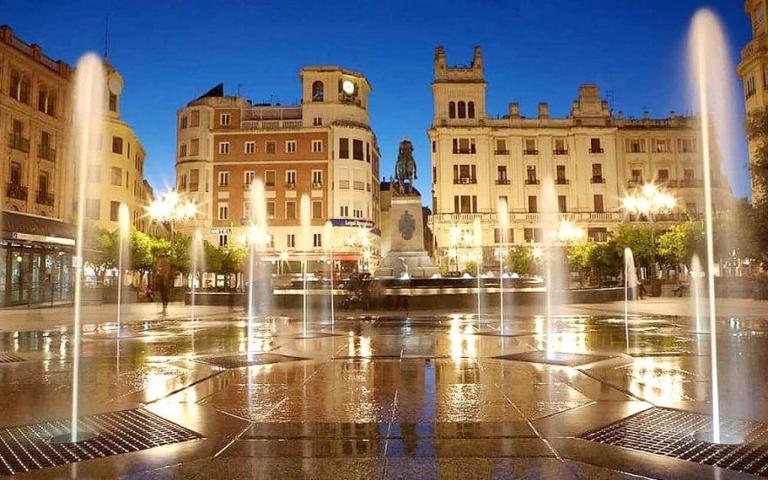 Casa En venta en Plaza Tendillas 4, 14002, Cordoba, Córdoba photo 0