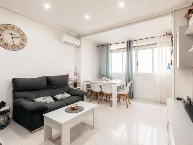 Piso En venta en Valencia photo 0