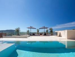 Villa En venta en Calvià photo 0