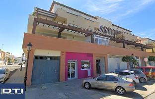 SE VENDE PLAZAS DE PARKING Y TRASTEROS photo 0