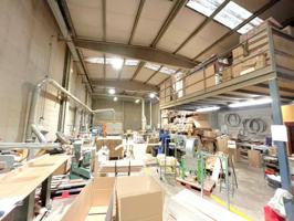 Nau industrial de 586 m2 construits i parcel·la de 1.574 m2a Torelló photo 0