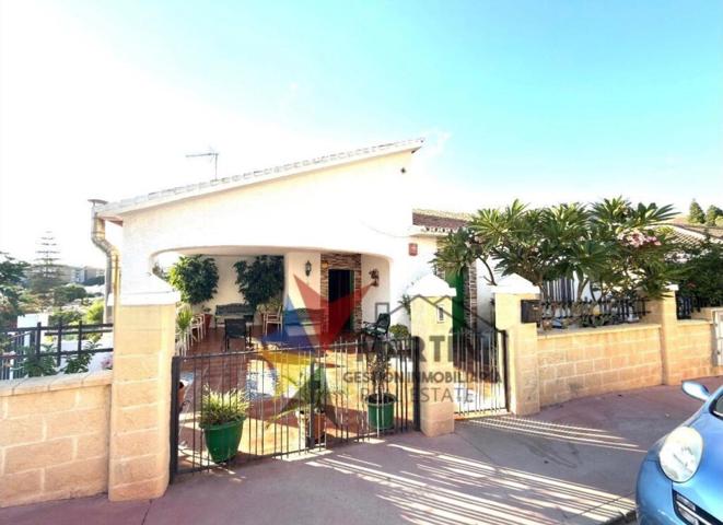 Casa-Chalet en Venta en Málaga Málaga EL PALO photo 0