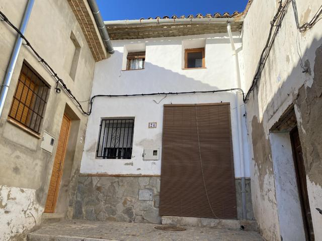 Casa En venta en Castelló de Rugat photo 0