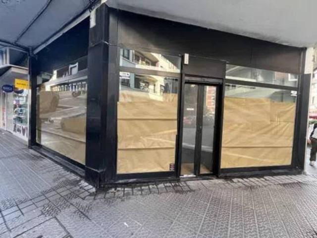 Local En alquiler en Calle Paulino Mendivil No Number, Getxo photo 0