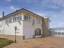 Villa En venta en Castellanos De Villiquera photo 0