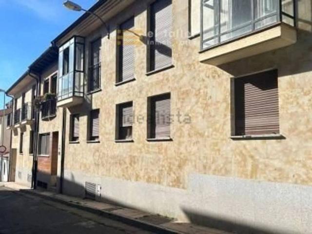 TRASTERO FRENTE PALACIO CONGREOS photo 0