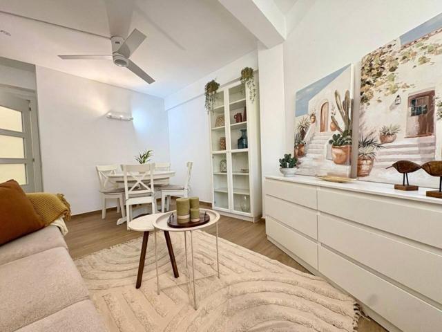 MAGNIFICO PISO REFORMADO DE DOS DORMITORIOS Y DOS BAÑOS COMPLETOS EN EL CENTRO TORREMOLINOS photo 0