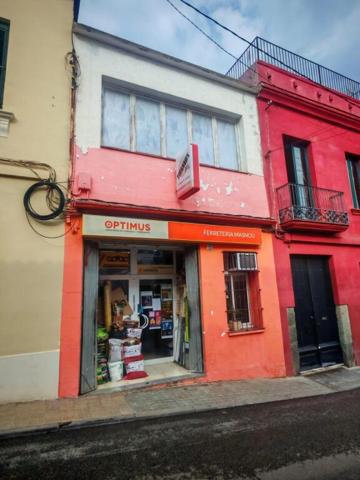 Versatilidad total de 300m² de oportunidades, Visibilidad dual y terraza de 60m² incluida ¡Listo para tu negocio!&quot; photo 0