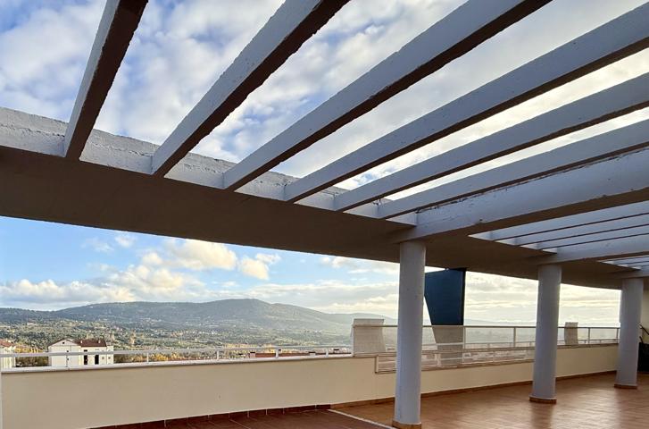 Piso En venta en Plasencia photo 0