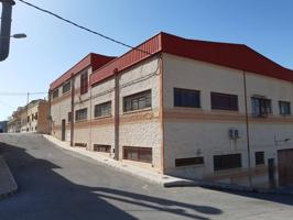 Terreno en alquiler en Petrer photo 0