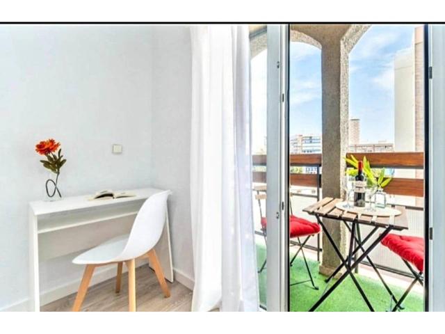 Oportunidad única – amplio piso de 130 m² en pleno corazón de Alicante photo 0