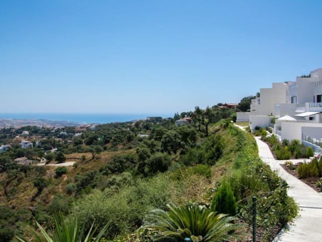Villa En venta en Marbella photo 0