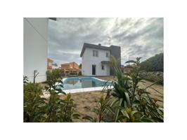 Villa En venta en Mont-Roig Del Camp photo 0