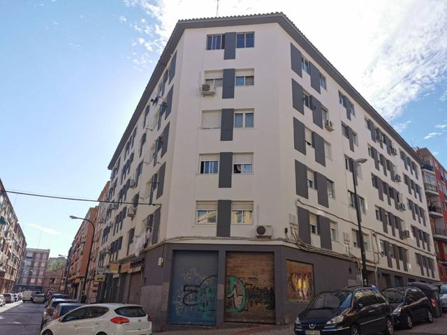 Piso en venta en San José(50007) photo 0