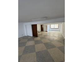 Espacio diáfano perfecto para despacho profesional photo 0