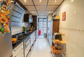 Nervión Santa Justa. Excelente vivienda familiar de 3 habitaciones 2 baños se vende. Piscina. photo 0