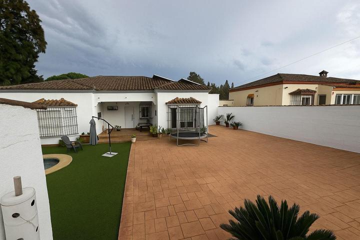 Casa En venta en Chiclana de la Frontera photo 0