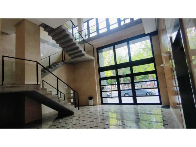 CENTRO DE NEGOCIOS,OFICINAS Y SALÓN DE ACTOS. photo 0