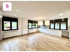 Venta de piso en Avià photo 0