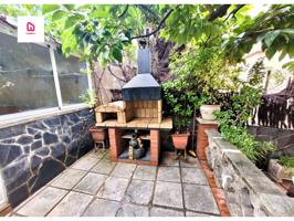 Venta de una impresionante villa en Lliçà d'Amunt photo 0