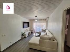 Bajos en venta en Gelida – Zona céntrica photo 0