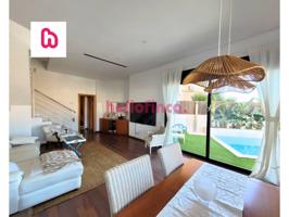 CASA ADOSADA CON PISCINA EN CANET DE MAR photo 0