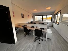 Oficina En alquiler en San Sebastian photo 0