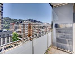 Piso En venta en San Sebastian photo 0