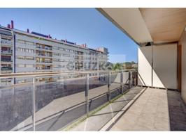 Piso En venta en San Sebastian photo 0