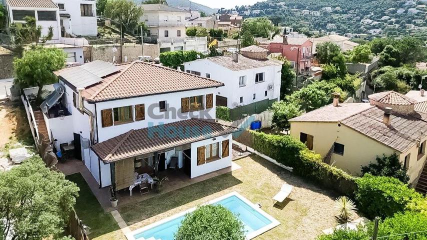 Casa-Chalet en Venta en Calonge Girona photo 0