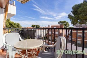 Amplia vivienda a 3 calles del mar en Comarruga photo 0