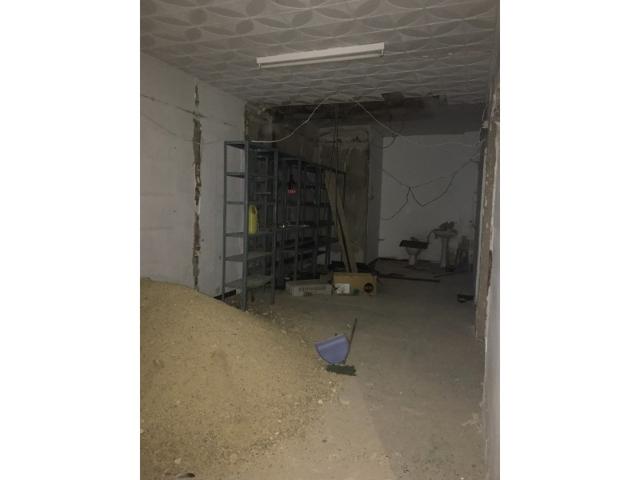 Local En venta en Morón De La Frontera photo 0